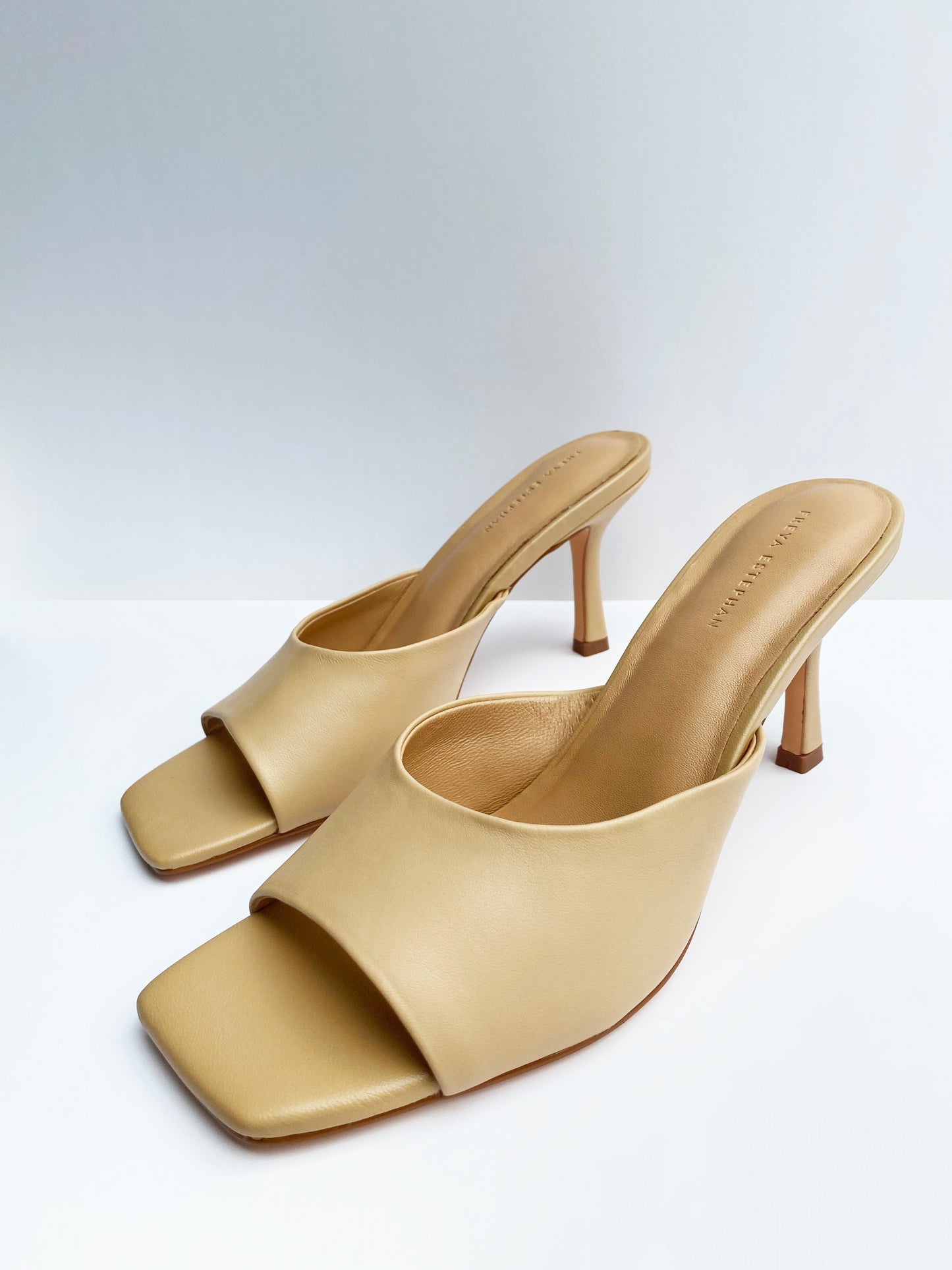 MULES HEELS